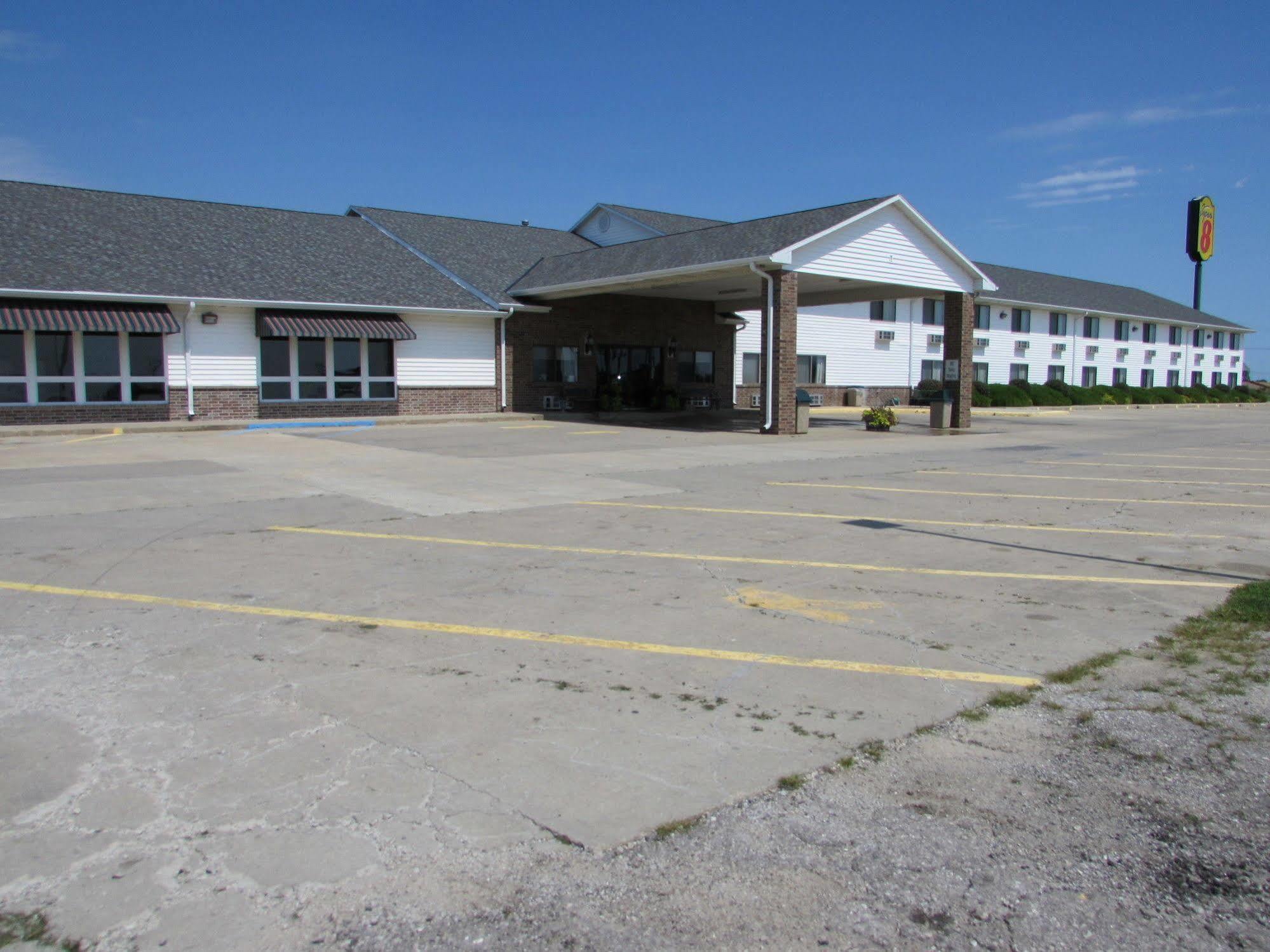 Super 8 By Wyndham Bethany Mo Exterior foto